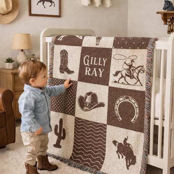 Western Baby Decke mit Namen Cowboy Patchwork Gewebte Quilt Steppdecke Junge Western Kinderzimmer Krippe Decke Monogramm Fransen Überwurf Longhorne
