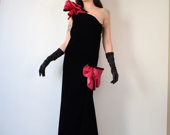 TRUE 80S VICTOR COSTA black one shoulder velvet dress with fuchsia pink bows