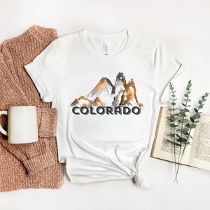 Colorado Shirt - Colorado Lover - Travel Colorado Tee - Colorado Home - Mountains T-Shirt - Colorado Gift - Rocky Mountains - Native