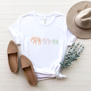 Elephant Shirt Colorful Elephant Tshirts for Women Animal Lover Shirt Nature Lover Gift Zoo Shirt Elephant Clothing Elephant Lover Gifts