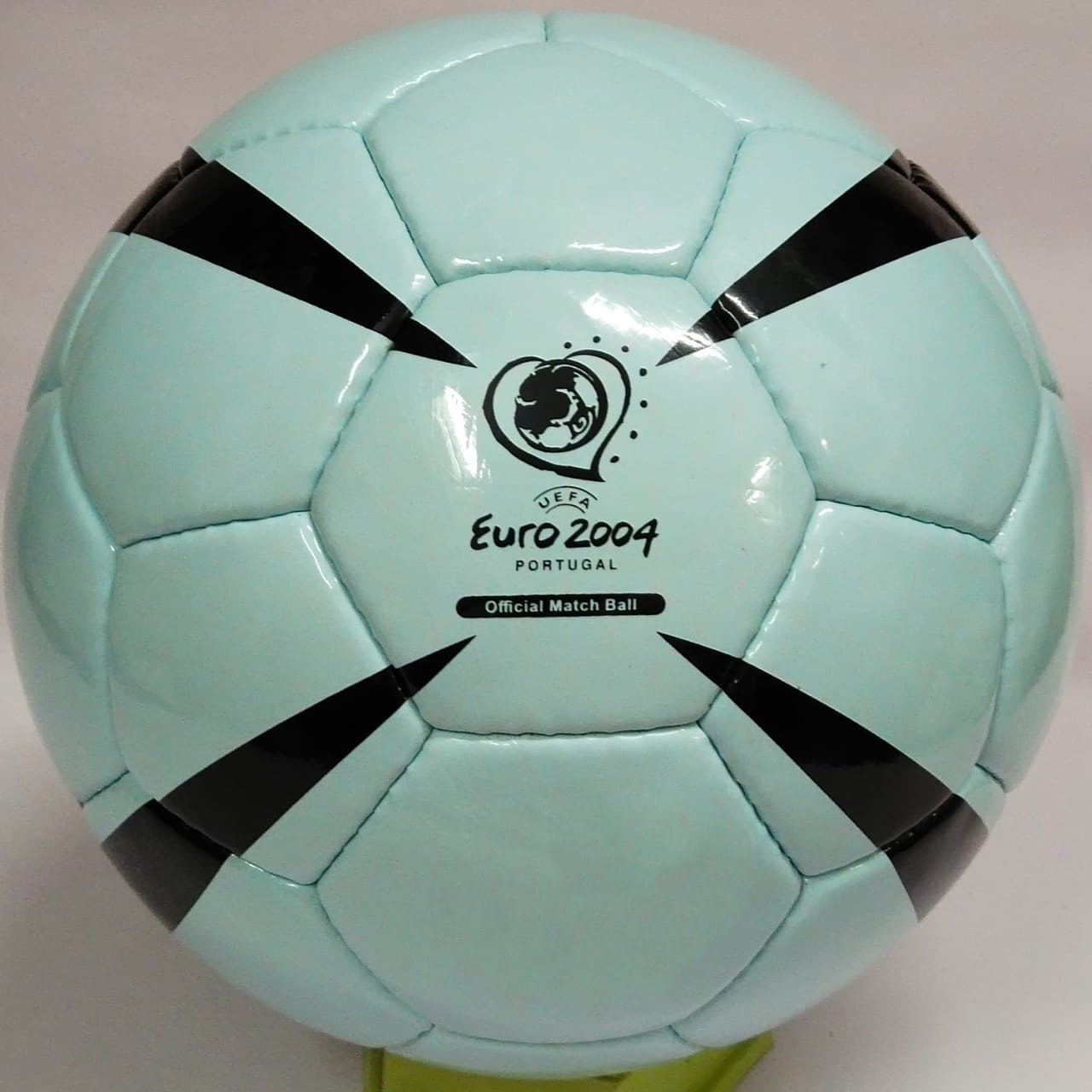 Мяч ротейро 2004