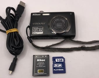 Nikon COOLPIX S3000: 12.0MP Silver Digital Camera With Box - Etsy