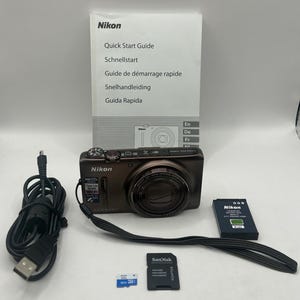 Nikon Coolpix S9500 - cámara compacta