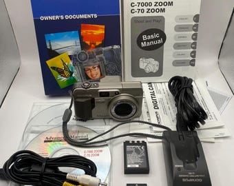 Olympus Camedia C-70 zoom - compact camera