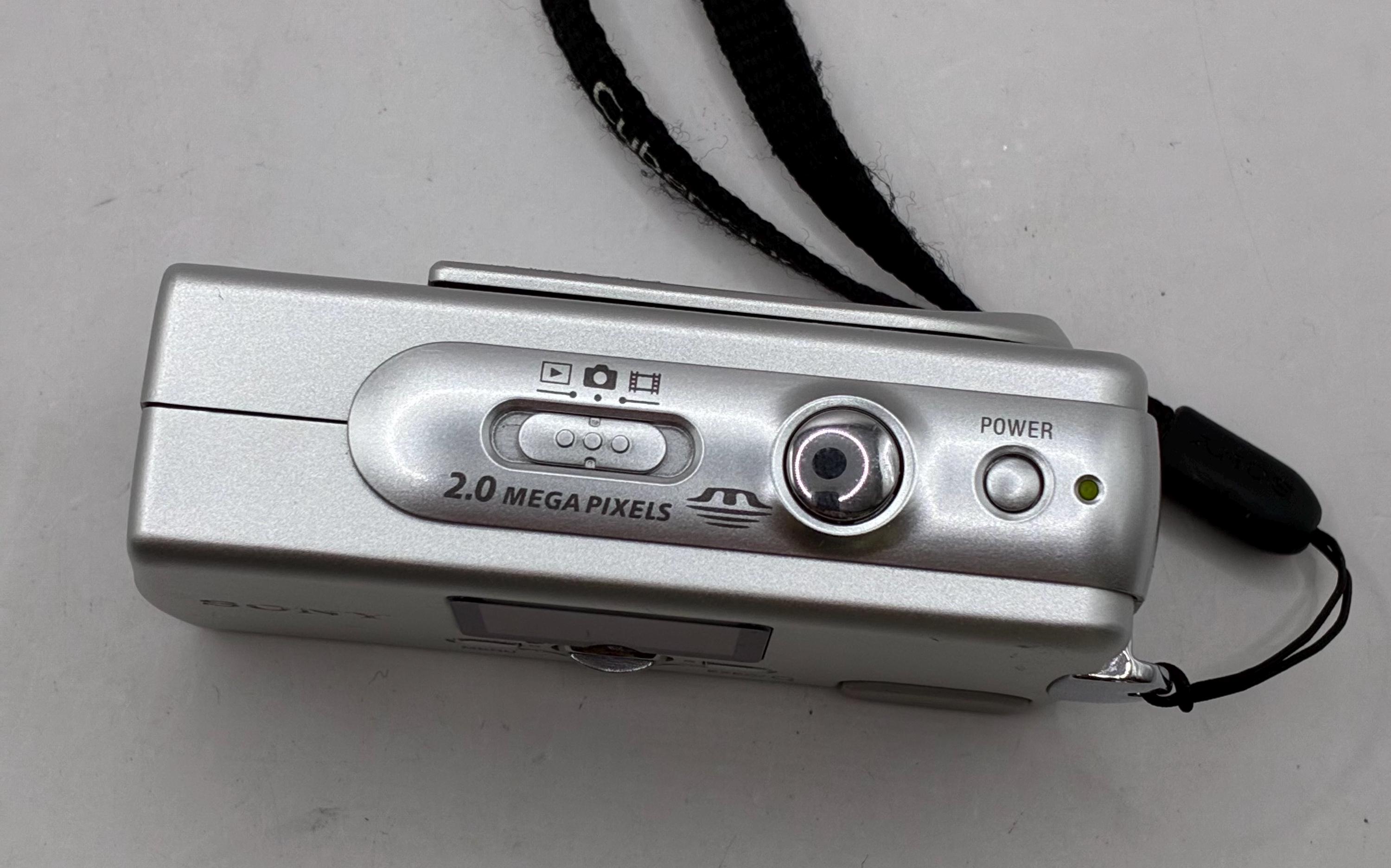 Sony Cyber-shot DSC-U30 - Compact Camera - Etsy