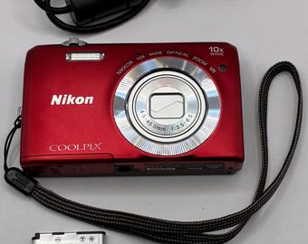 Nikon coolpix S6700 - compact camera
