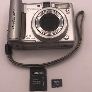 Canon PowerShot A700 - compact camera