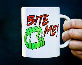 Mords moi! Tasse