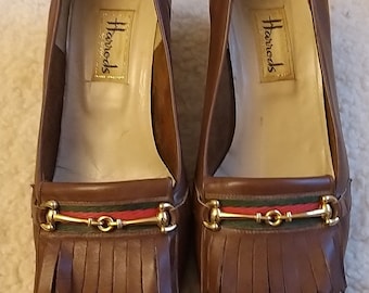 Fabulous Harrods Tan Leather Heeled Horsebit Loafers Size 40 6.5