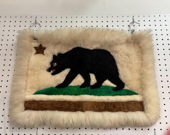 100% Baby Alpaca Wall Hanging, Black Bear Green Hill Rustic Star Rug