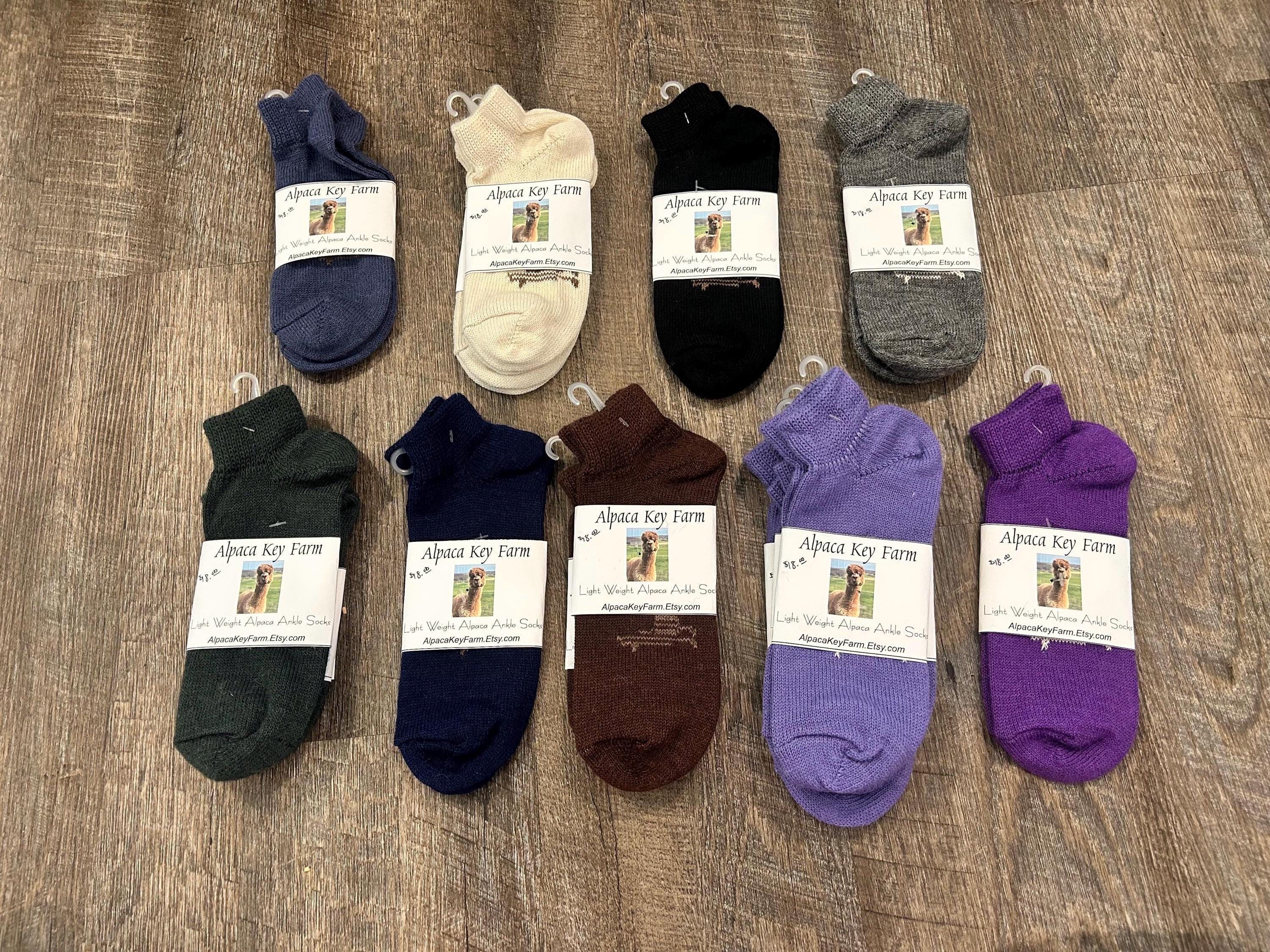 【MAISON MINED】22FW★ HANDMADE BUTTON ALPACA WARMER Hand warmers, 100% alpaca, anthracite | My Site