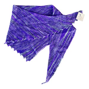 Chal de lana de alpaca, chal de pashmina, bufanda triangular, regalo para mamá, regalo de cumpleaños para ella, suéter de punto morado, chal de oración y meditación