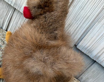 アルパカファーのニワトリぬいぐるみ、ファームハウス風インテリア