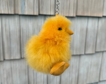 Yellow Baby Chick Keychain, 100% Real Alpaca Fleece, Handmade in Peru, Alpaca Charm, Llama Gifts, Alpaca Trinket, Gift under 10