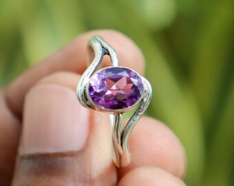 Purple amethyst ring | Natural amethyst ring | 925 sterling silver | February birthstone | oval cut | engagement ring | Dainty Promise ring