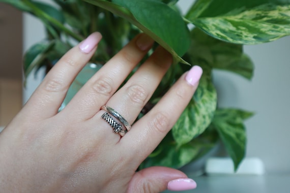 Dagger Ring, Sword Ring, Katana Ring, Silver Whimsigoth Ring