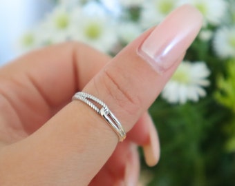 Anillo delicado de plata de ley: Anillo minimalista apilable