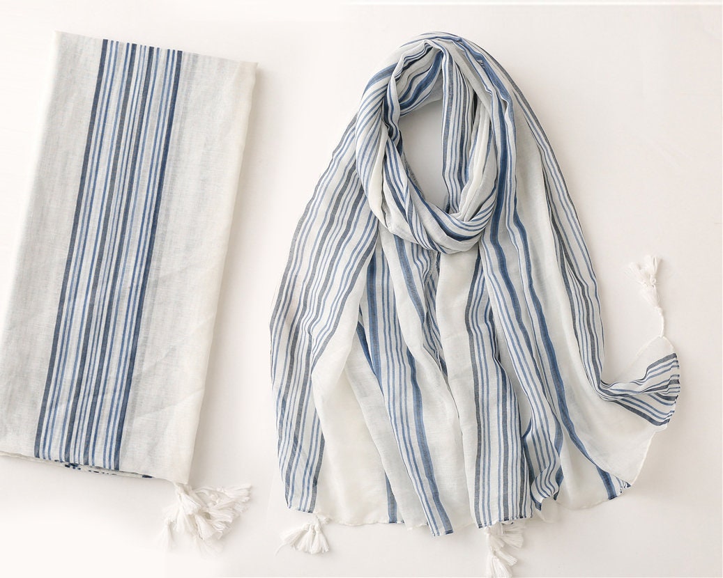 Stripe scarf silk blouse sand – Totême
