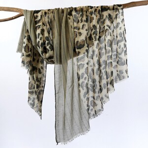 Earthy Tan Gray Cheetah Leopard Pattern Scarf Vivid Rawedge Animal Print Shawl Unisex Autumn Wraps Gift 71x33"