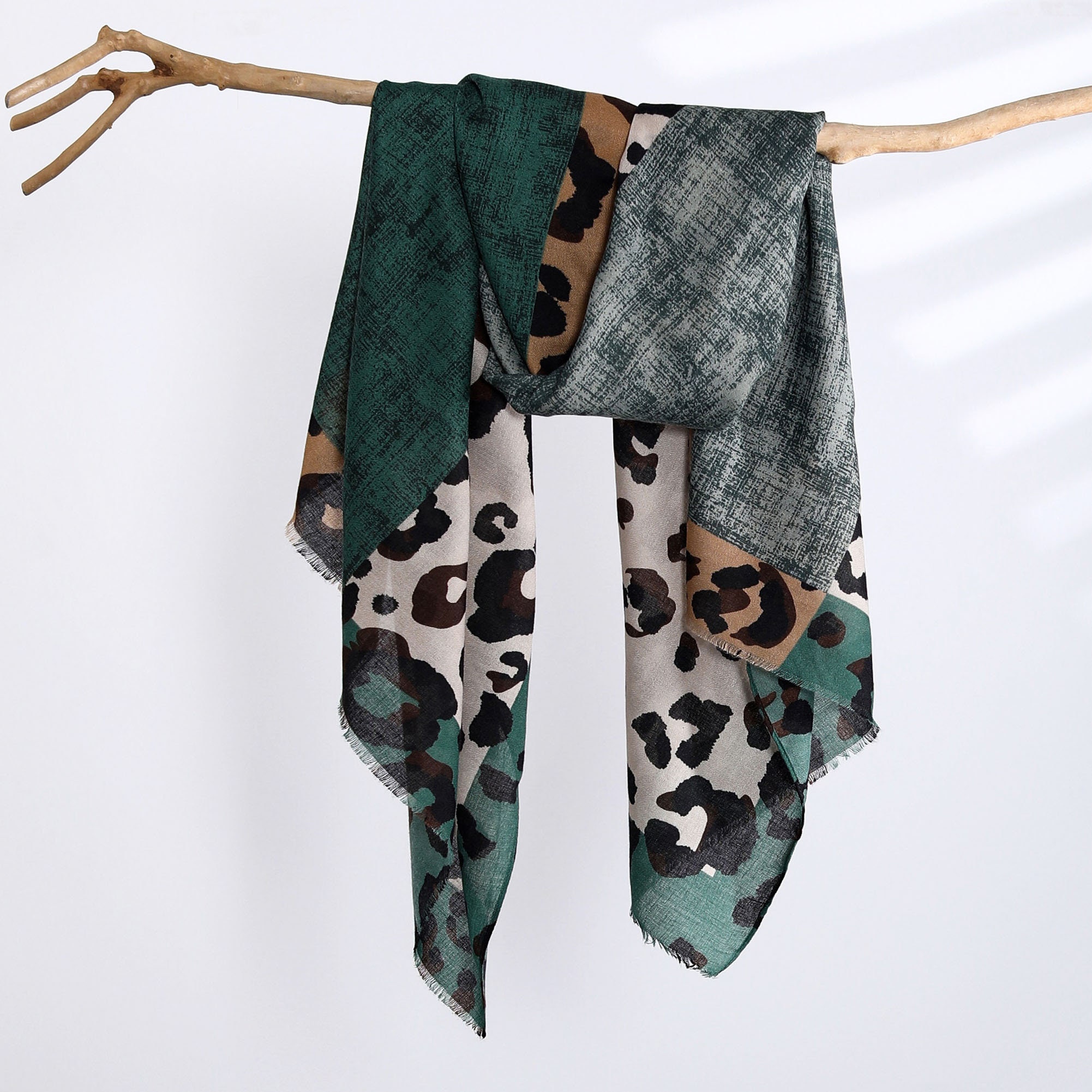 Leopard gucci deals scarf