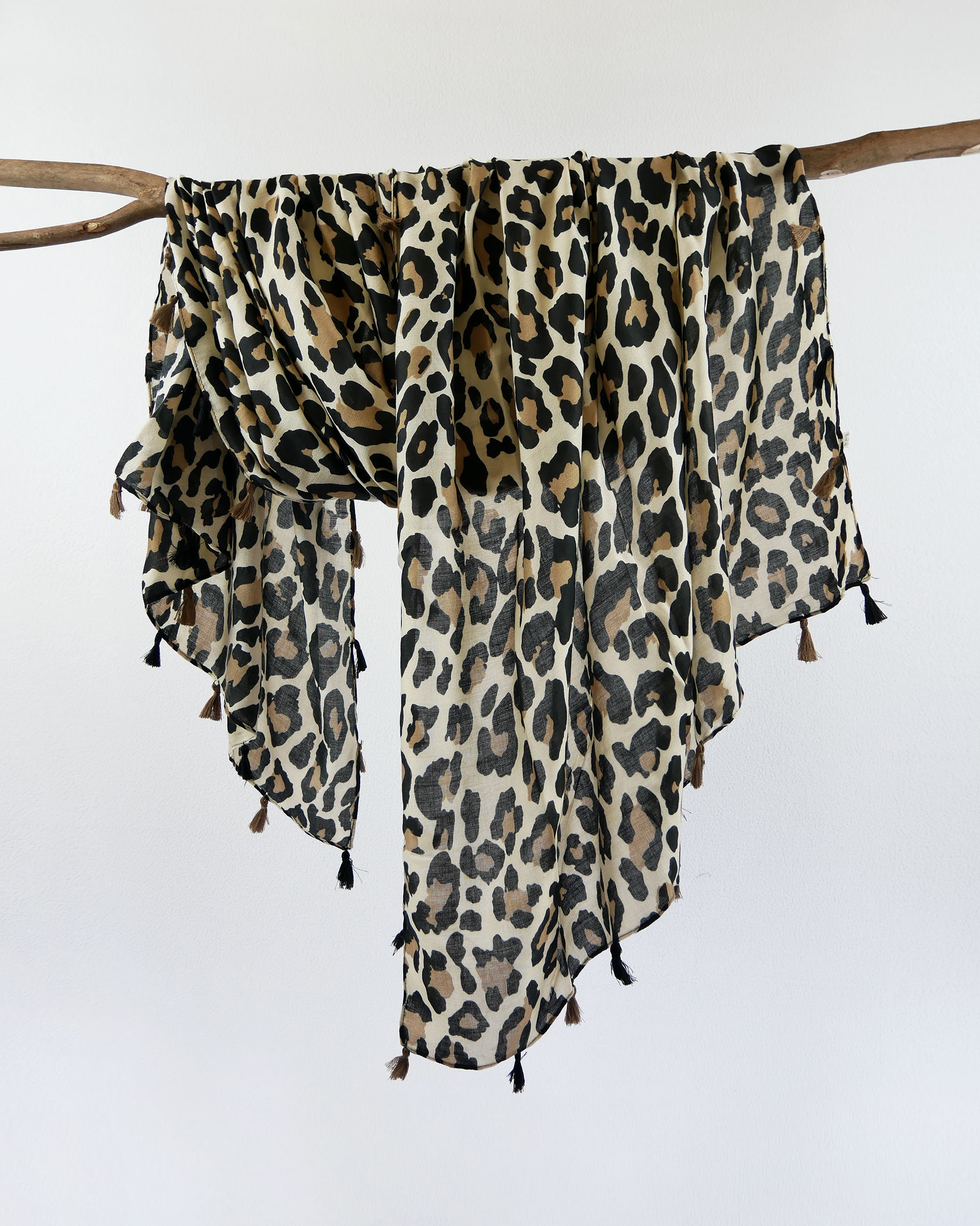 Schal Leopardenmuster (Gebraucht) In Sennhof Für C Produktbild-Vorschau 9