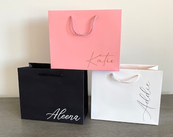 personalized luxury gift bags for bridesmaids gifts, weddings,bridal showers, groomsman gifts, birthday gift bags, bachelorette parties