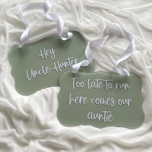 Here comes the bride wedding sign for ring bearer, ring bearer sign, bride entrance sign, acrylic wedding decor, flower girl, bridal party