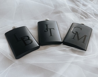 Personalized Groomsmen Flask, Groomsmen Gifts, Flask for Groomsmen, Custom Flask, Black Hip Flask, Bridal Party Gift, Gift for Wedding Party