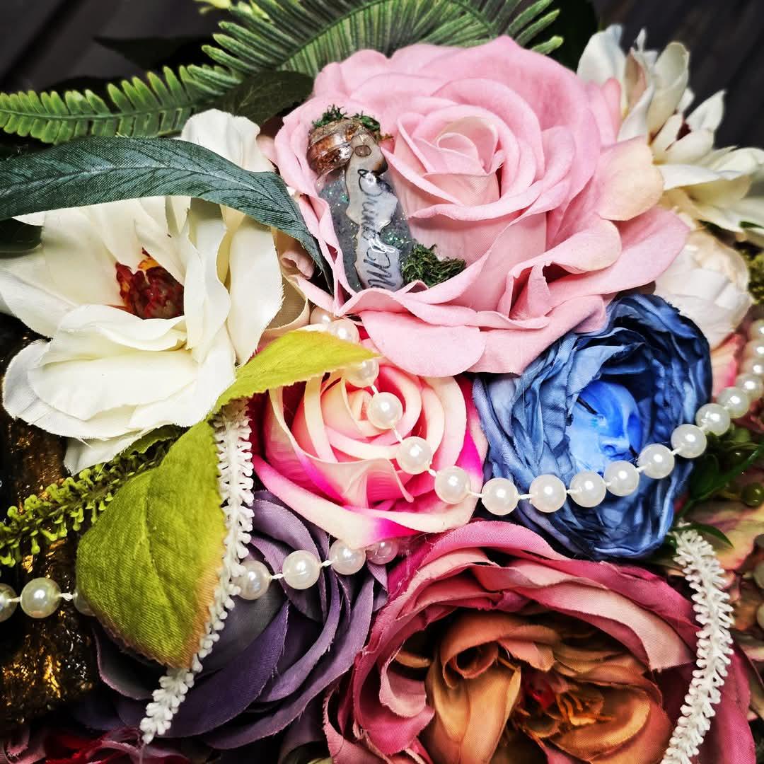 Alice in Wonderland Bouquet, Themed Wedding, Disney Bridal Flowers