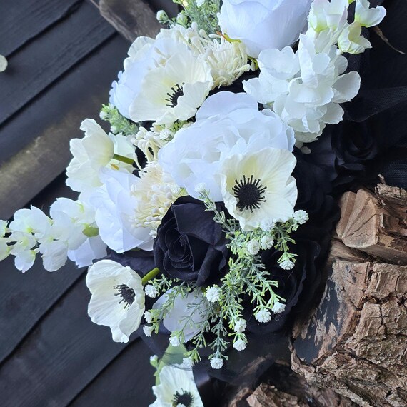 Monochrome Bridal Bouquet, Black and White Bridal, Alternative