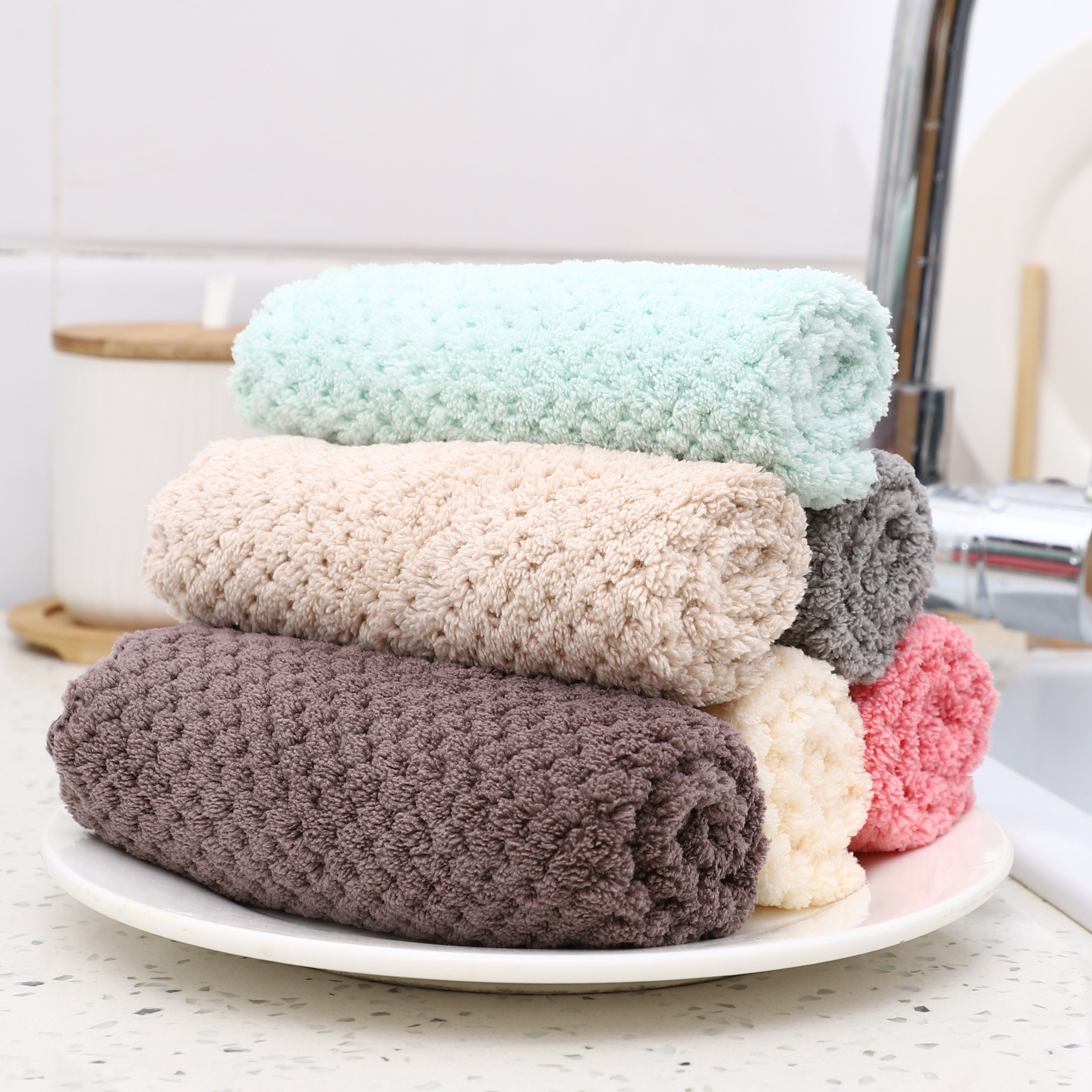Perfect Soft And Absorbent Checked Face Towel For Daily Use Microfiber Towel Super Soft Microfiber Weft Knitting Face Towel Hand Towel Bath Towel