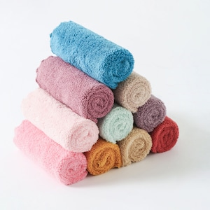 20 Pack Super Soft and Absorbent Multipurpose Microfiber Cloth Home Cleaning Rag. Reusable Washcloth, Face Cloth, Dish Cloth. 25x25cm Size