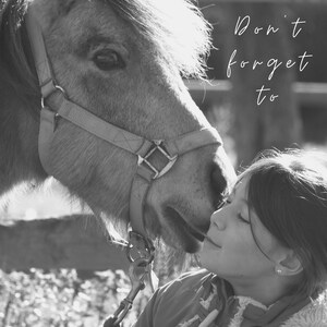 Don&#39;t forget to kiss your pony - printable PDF file