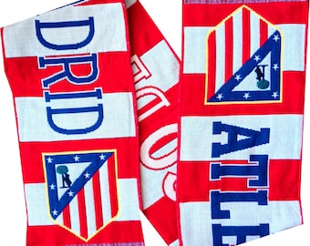 Bufanda del Atlético de Madrid, regalo para aficionados del club de fútbol español.