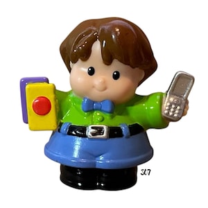 Fisher Price Little People Figure 2006 Dad Man with Phone Vintage Toy Play Family Neighborhood House Replacement Parts