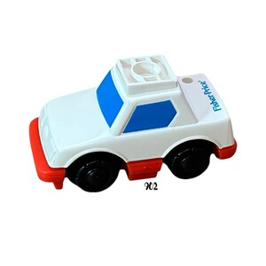 Fisher Price Little People HTF 1992 Flip Track Car Blue Windshield Vehicle Vintage Toy Play Family Rail and Road Mountain Replacement Parts
