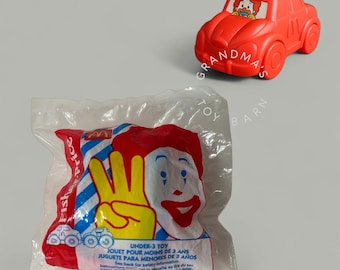 Vintage 1999 2pc McDonald’s Fisher Price Little People Ronald Car | Under 3 Happy Meal Toy Sealed
