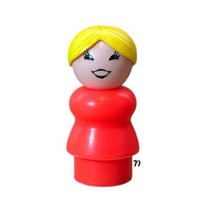 Vintage Fisher Price Little People Blonde Mom Figure – Red Body fits Farm, Main Street, McDonald’s