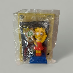 Burger King Lisa Simpson Toy Figure 2007 – The Simpsons Movie Kids Meal Collectible – Sealed in Bag