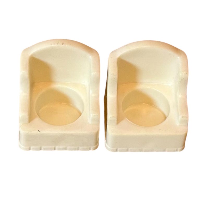 Fisher Price Little People 2pc White Stuffed Arm Chair Wing Char 1seat