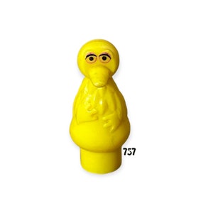 Fisher Price Little People Yellow Big Bird Pink Eyes with Molded Beak Vintage Toy Play Family Sesame Street Clubhouse Replacement Parts