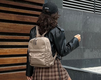 Waterproof Everyday backpack, minimalist bag, Nylon Bag, Large Capacity Backpack for Travel, Outdoor Bag, Laptop Backpack, Back to School