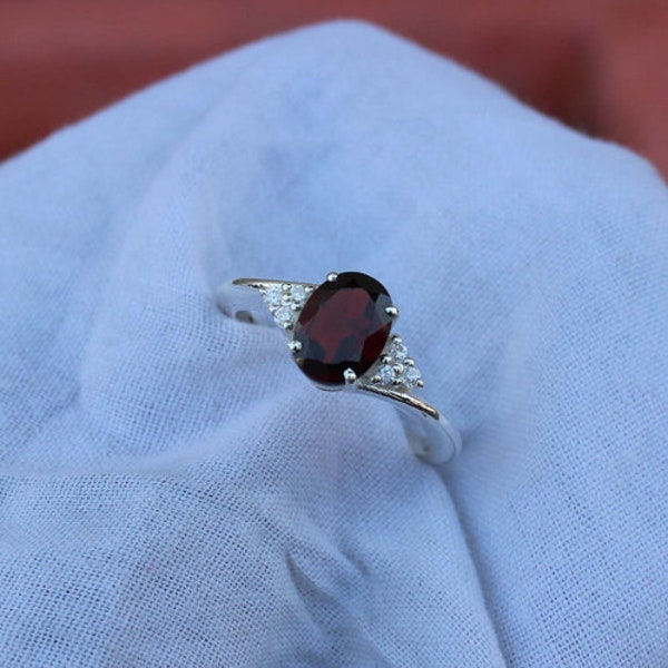 Beautiful Garnet & Diamond Ring, Oval Shape 6x8 MM Red Gemstone, Handmade Jewelry, 925 Sterling Silver, Statement Ring Valentineday For Gift