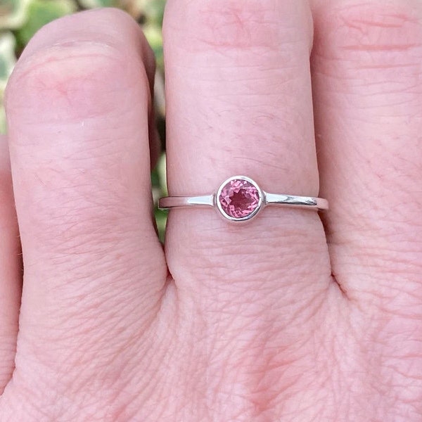 Beautiful Pink Tourmaline Ring, Pink Round Shape 6x6 MM Gemstone, Handmade Jewelry, 925 Sterling Silver, Statement Ring, Mother's Day Gift
