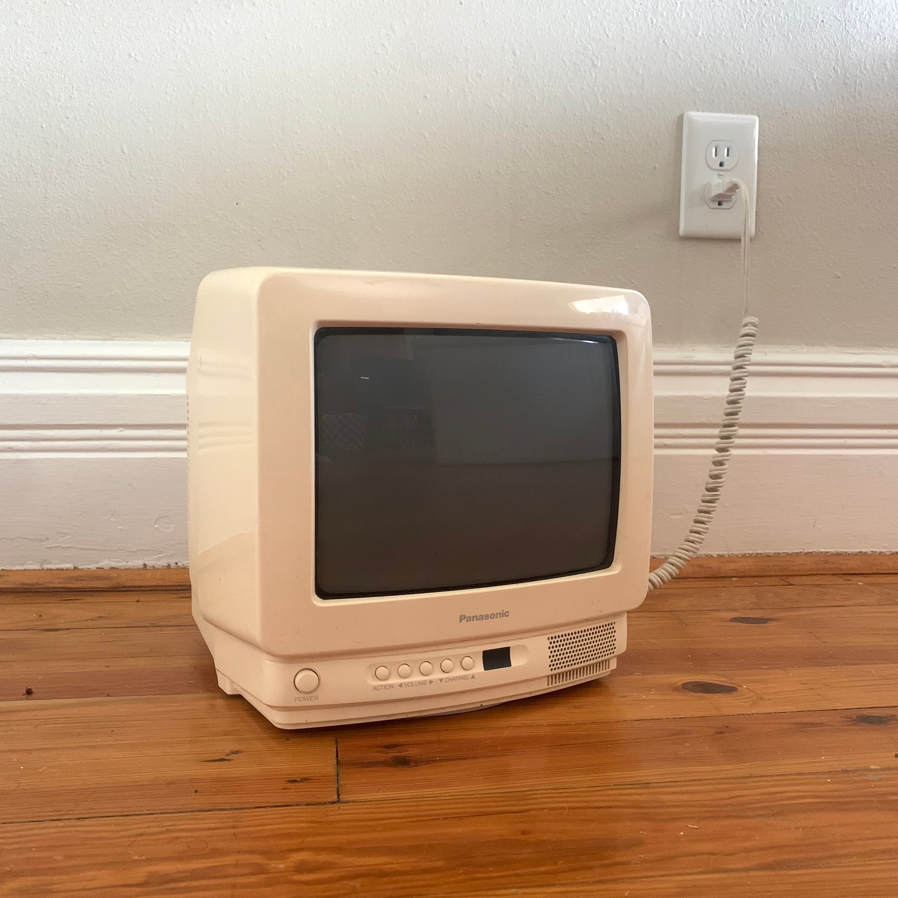 Vintage 90s White Panasonic Miniature Tv With Remote - Etsy