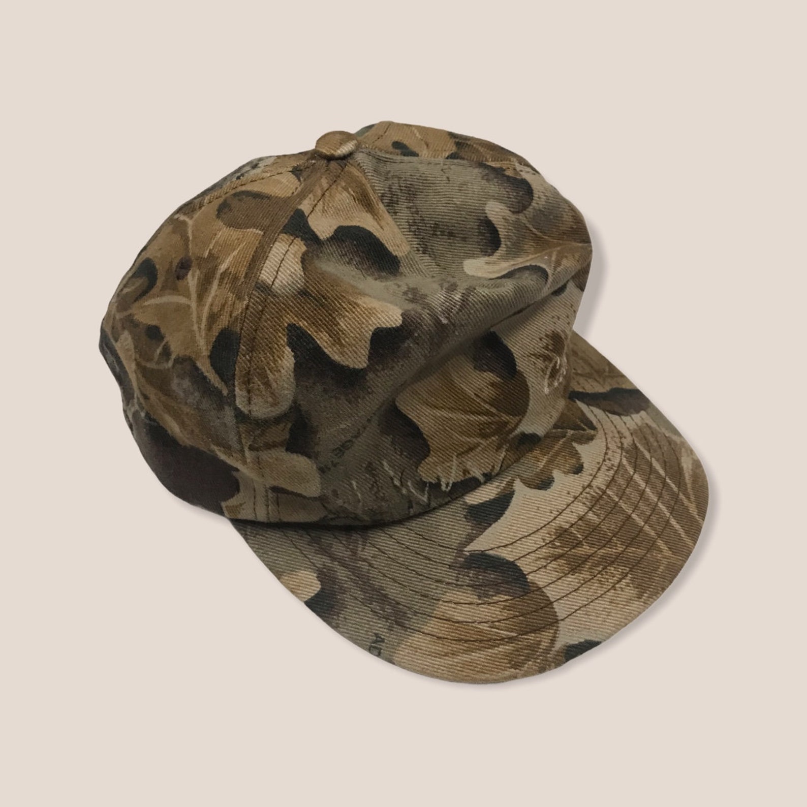 vintage cabelas hat