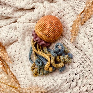 Crochet pattern jellyfish Quirin Amigurumi PDF file crochet pattern jellyfish quirin pdf