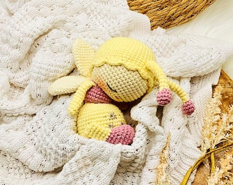 Crochet pattern for firefly Ella Amigurumi (PDF file)