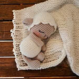 Crochet pattern sheep Evi Amigurumi PDF file crochet pattern sheep Evi pdf