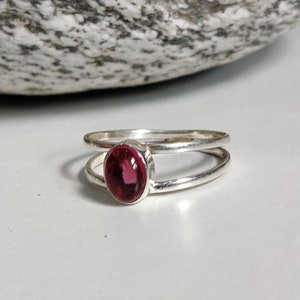 Anillo de piedra rubí, anillo de plata esterlina 925, anillo de piedras preciosas, anillo de mujer, anillo de flores, regalo para ella, regalo de Navidad, anillo hecho a mano